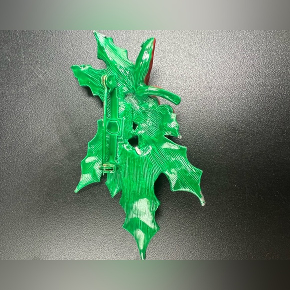 Two Christmas Brooches Reindeer Holly - Picture 7 of 12